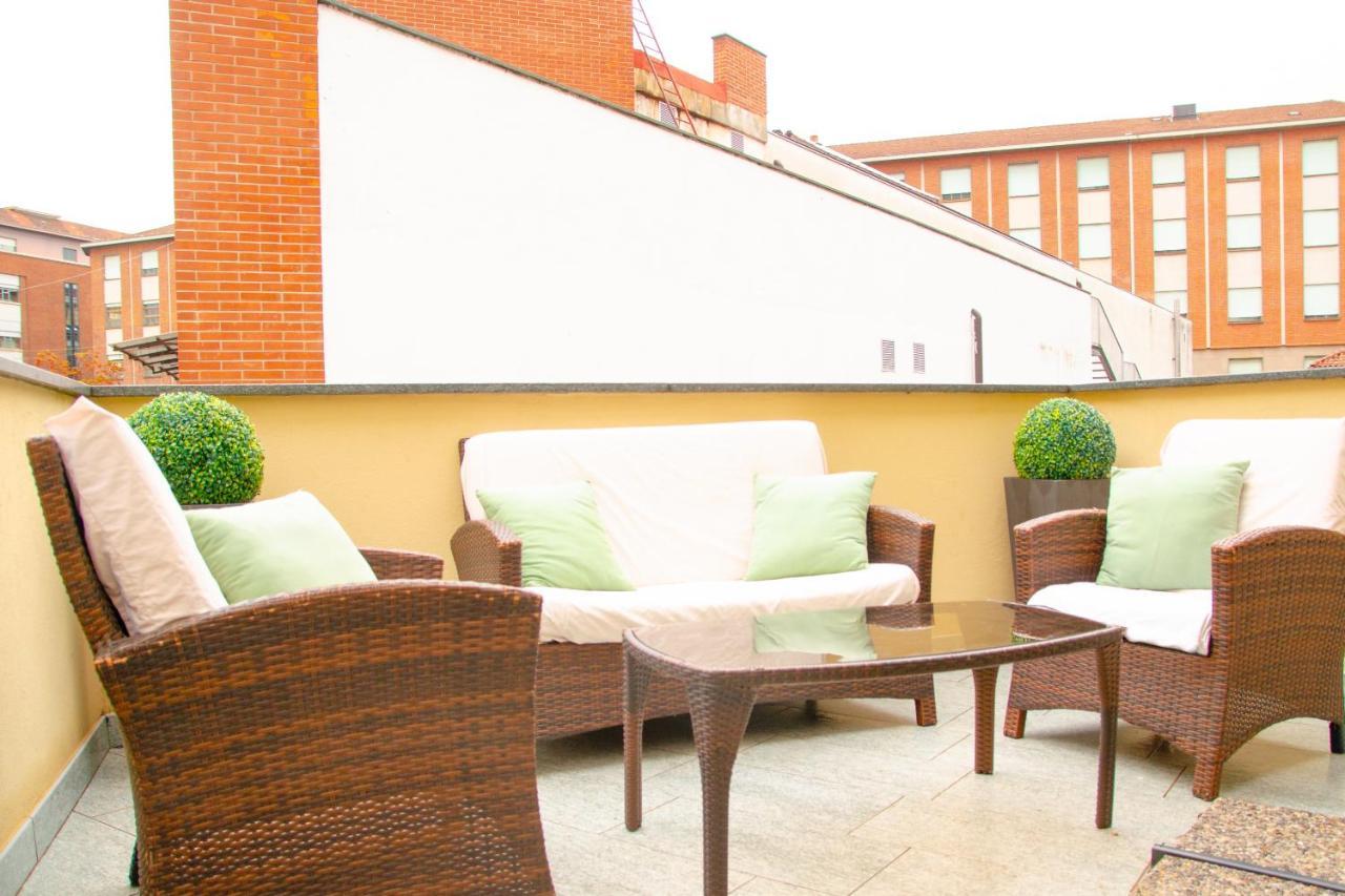 La Terrazza - By Happyhostorino
